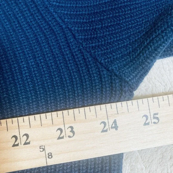 Vintage LL Bean 5 Button Henley Fisherman Sweater Blue Mens Large USA *Flaws - Picture 9 of 10